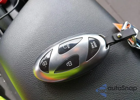 2024 Hyundai Elantra Sel from USA, damaged, VIN KMHLM4DGXRU658961